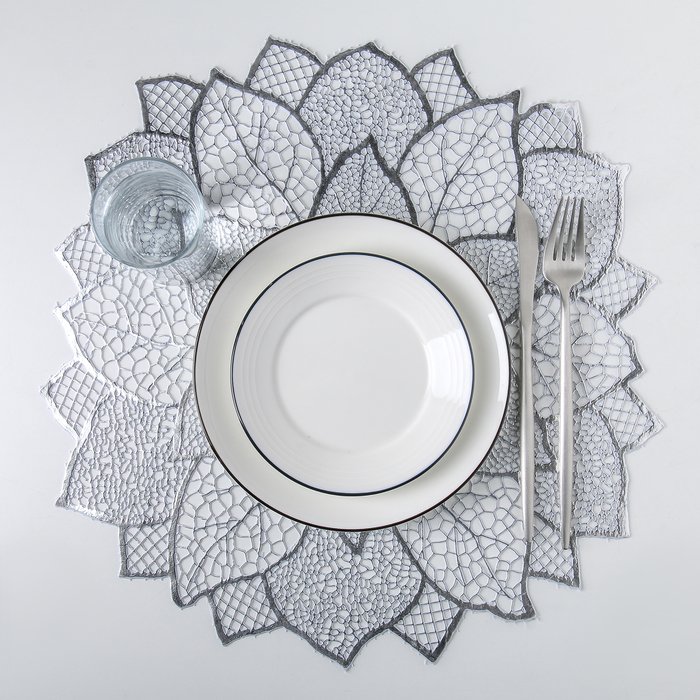 Салфетка кухонная «Цветок», 45×45 см, цвет серебро